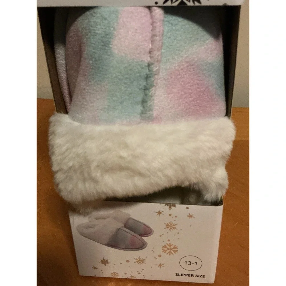 Festive Voice Collection Kids Tie Dye Slippers, 13-1 Size, New In‎ Package